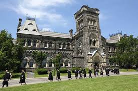 List of Courses for Astronomy and Astrophysics First-Year Students in University of Toronto